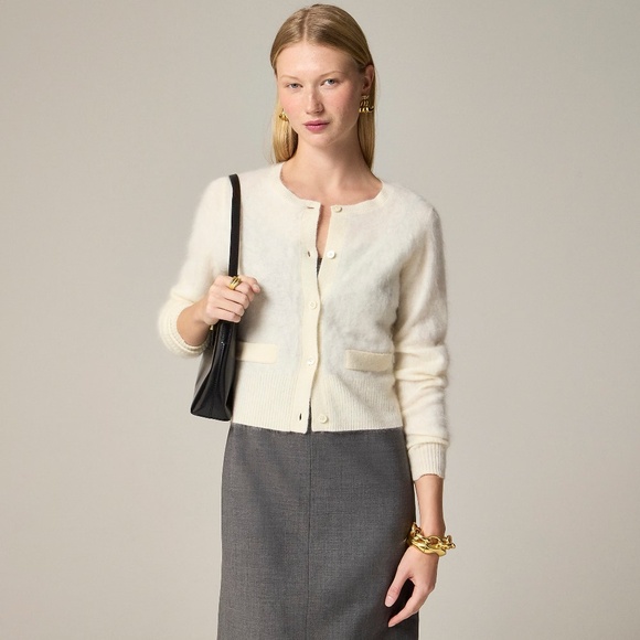 NWT!! J. CREW Brushed Cashmere Cropped Cardigan Sweater Warm Ivory X-Large - Picture 1 of 16